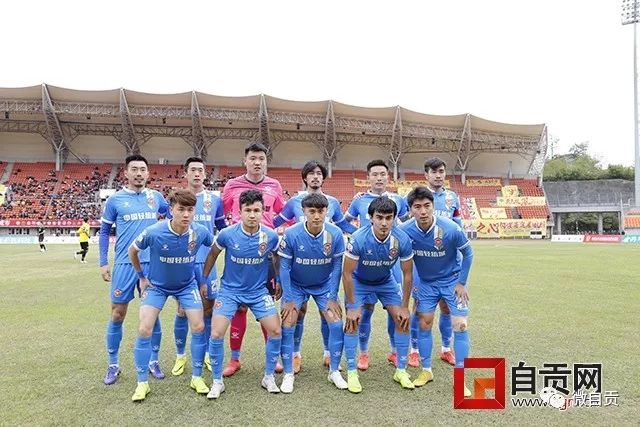 50支龙舟千名健儿广州南沙竞渡